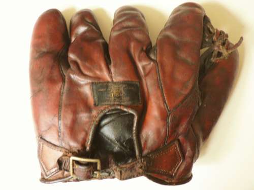 Hugh Critz D&M 2 Back